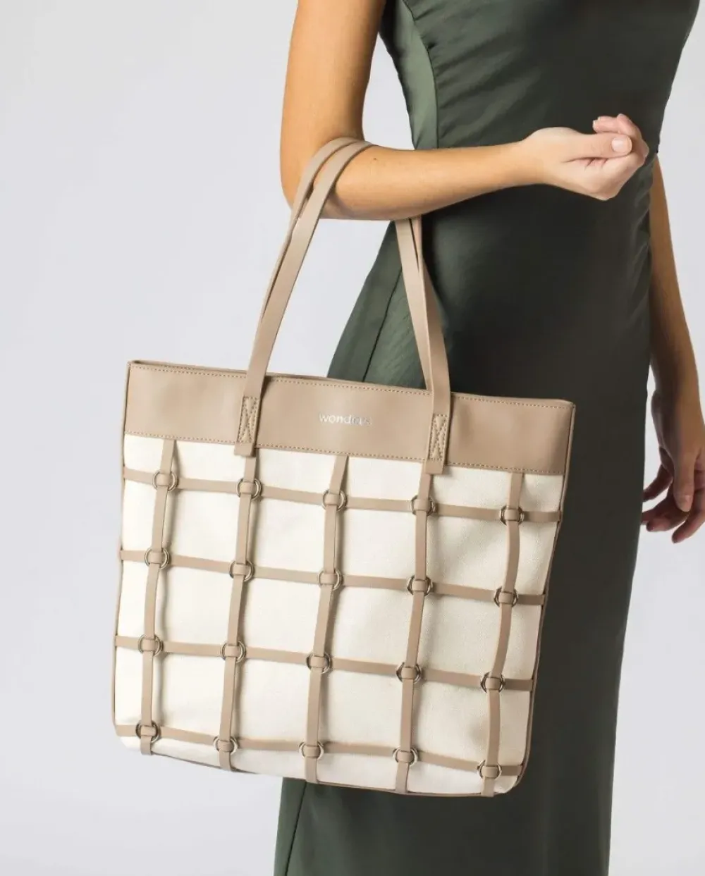 Wonders Bolso Lupe Marron^ Grandes