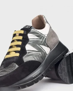 Wonders Deportivas Odisei Negro^ Deportivas