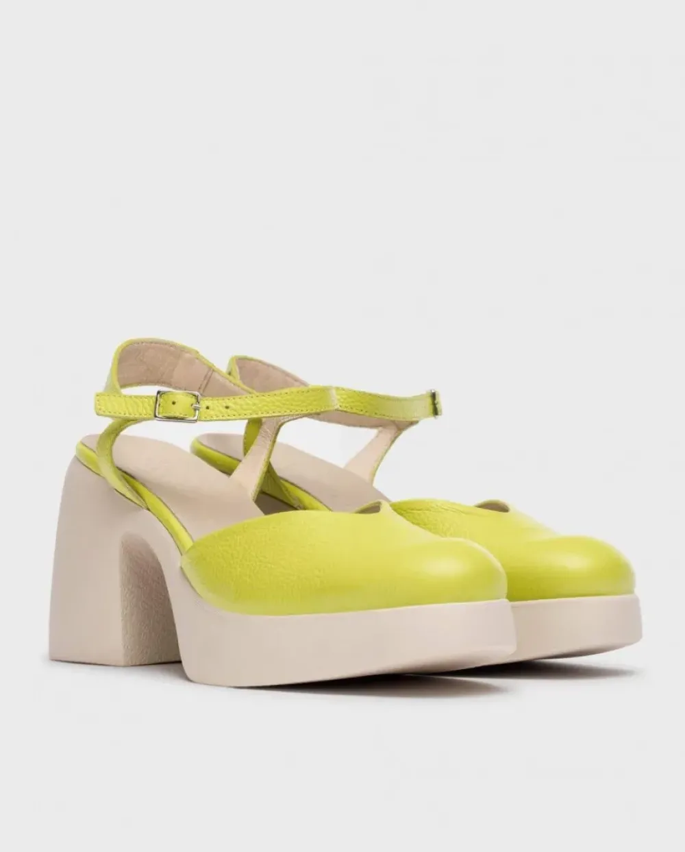 Wonders Mercedita Juana Luminiscente^ Tacones