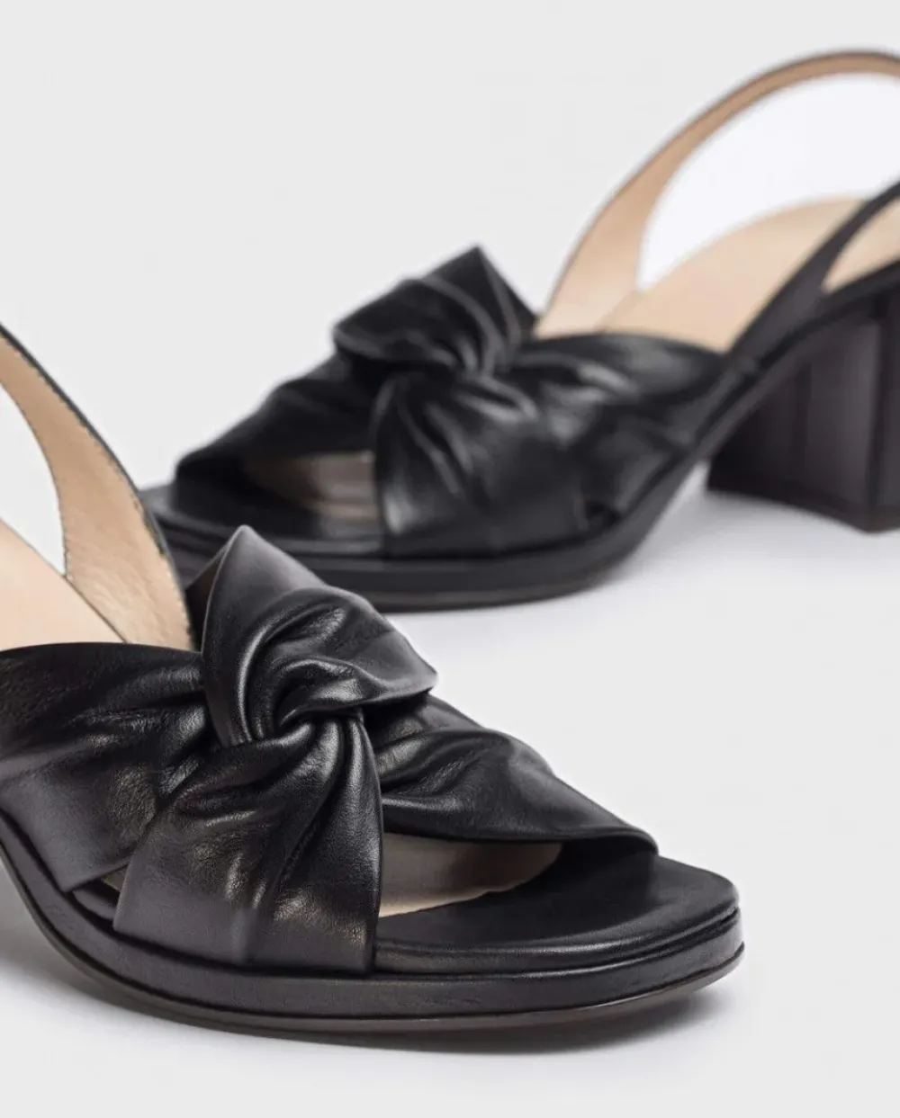 Wonders Sandalia Wild^ Tacones