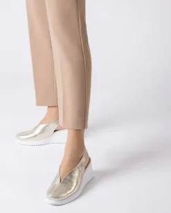 Wonders Zapato Cuna Walter Dorado^ Cuñas